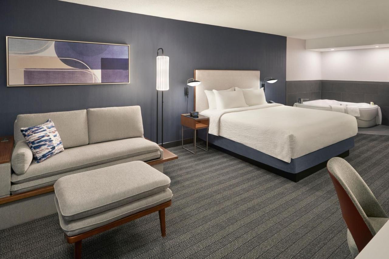 Courtyard By Marriott Toronto Mississauga/Meadowvale Hotell Eksteriør bilde