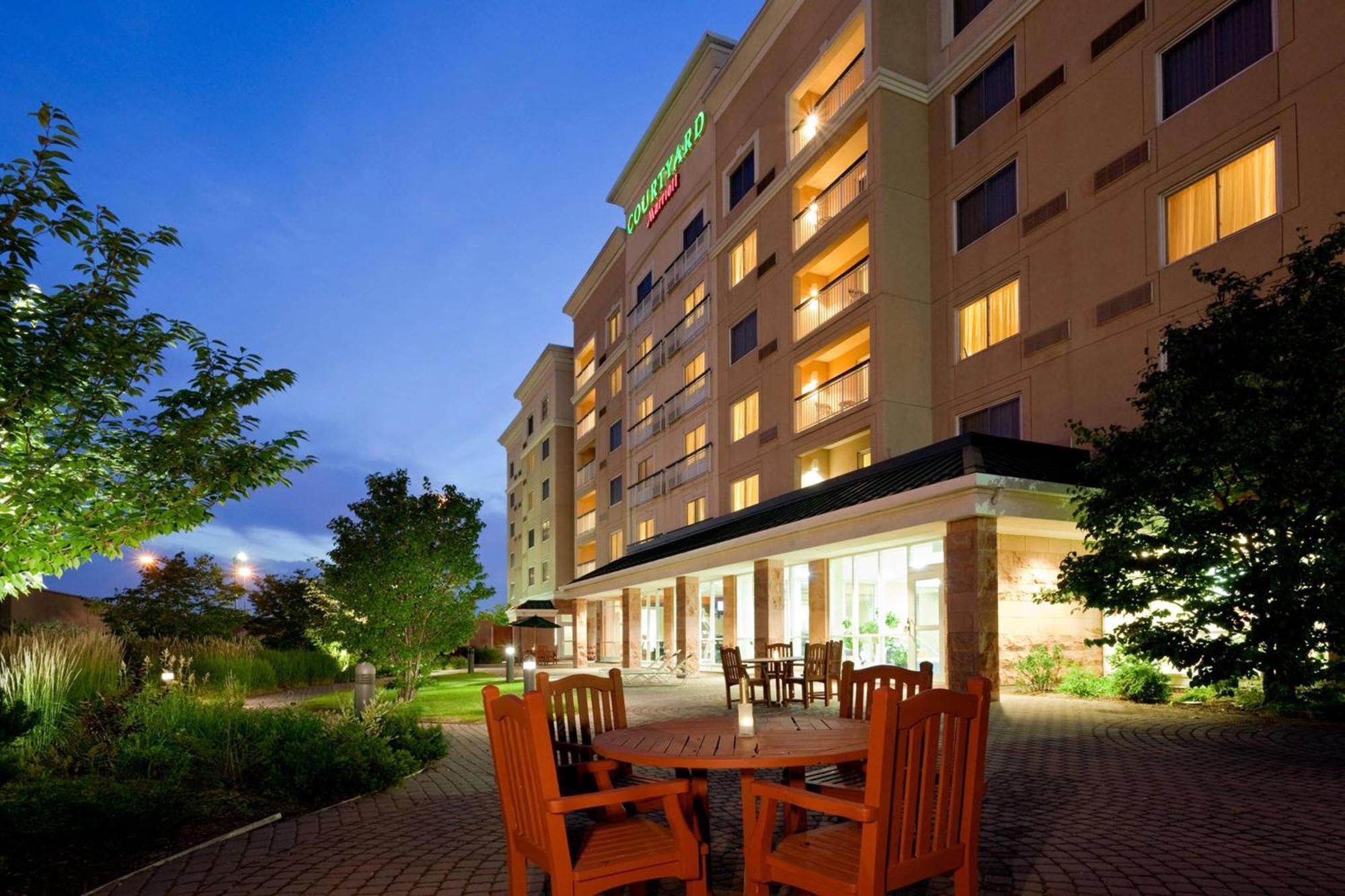 Courtyard By Marriott Toronto Mississauga/Meadowvale Hotell Eksteriør bilde